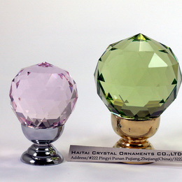 Crystal ball, Chandelier ball